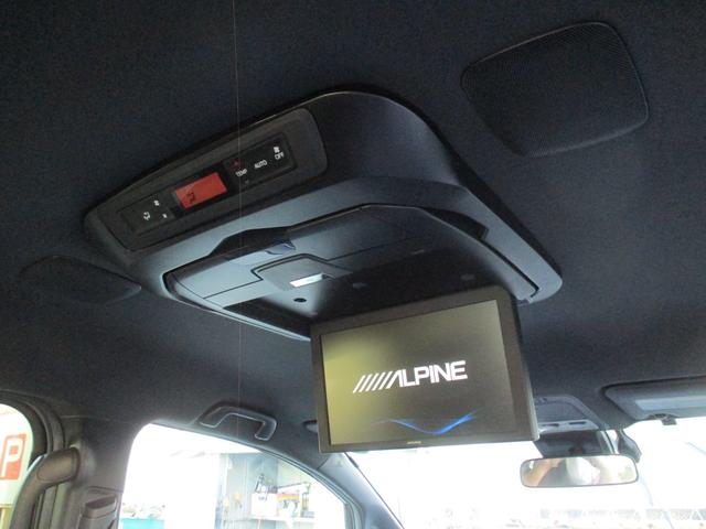 エスクァイア ハイブリッドＧｉ　後期型／禁煙／ＡＬＰＩＮＥ９型ナビフルセグ／Ｂカメラ／１２．８型後席フリップダウンＭ／ＨＤＭＩ＆ＵＳＢ／両自動ドア／スマキ－／ＥＴＣ／クルコン／合皮革前席Ｓヒ－タ－／１００Ｖ電源／Ｗオ－トＡＣ／ＬＥＤ（6枚目）