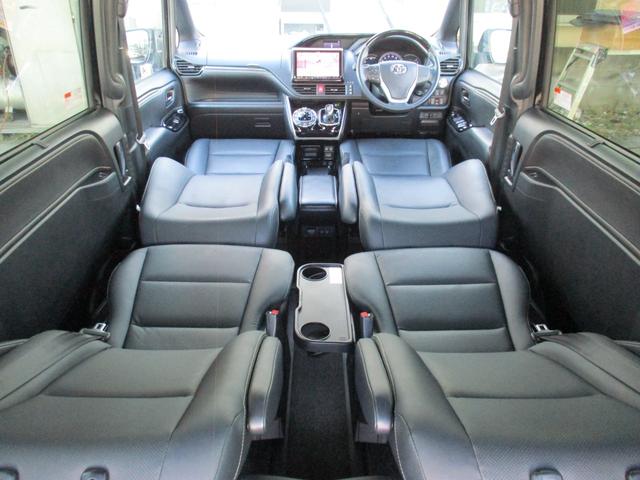 エスクァイア ハイブリッドＧｉ　後期型／禁煙／ＡＬＰＩＮＥ９型ナビフルセグ／Ｂカメラ／１２．８型後席フリップダウンＭ／ＨＤＭＩ＆ＵＳＢ／両自動ドア／スマキ－／ＥＴＣ／クルコン／合皮革前席Ｓヒ－タ－／１００Ｖ電源／Ｗオ－トＡＣ／ＬＥＤ（53枚目）