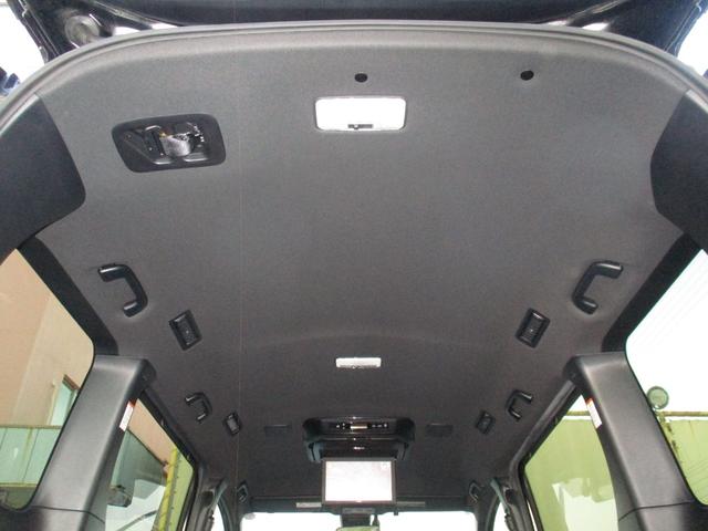 エスクァイア ハイブリッドＧｉ　後期型／禁煙／ＡＬＰＩＮＥ９型ナビフルセグ／Ｂカメラ／１２．８型後席フリップダウンＭ／ＨＤＭＩ＆ＵＳＢ／両自動ドア／スマキ－／ＥＴＣ／クルコン／合皮革前席Ｓヒ－タ－／１００Ｖ電源／Ｗオ－トＡＣ／ＬＥＤ（59枚目）