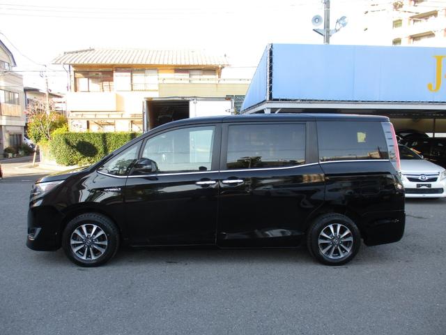 エスクァイア ハイブリッドＧｉ　後期型／禁煙／ＡＬＰＩＮＥ９型ナビフルセグ／Ｂカメラ／１２．８型後席フリップダウンＭ／ＨＤＭＩ＆ＵＳＢ／両自動ドア／スマキ－／ＥＴＣ／クルコン／合皮革前席Ｓヒ－タ－／１００Ｖ電源／Ｗオ－トＡＣ／ＬＥＤ（67枚目）