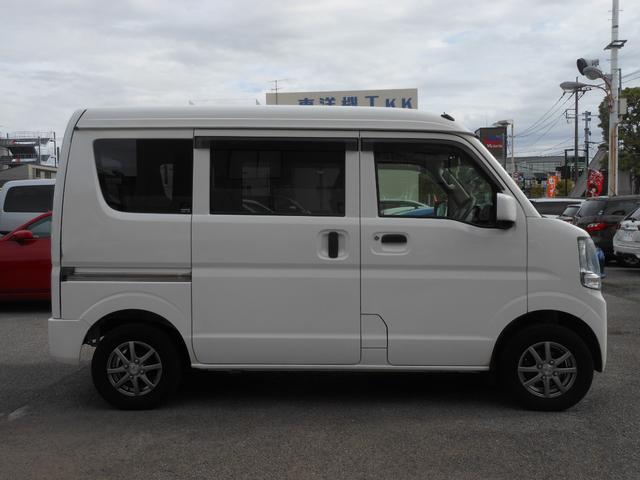 ＮＶ１００クリッパーバン ＧＸ　４ＷＤ　４速ＡＴ　キーレス　衝突軽減ブレーキ　純正ナビ　フルセグＴＶ　ＣＤ　ブルートゥース　バックカメラ　ＥＴＣ　ナビ連動ドライブレコーダー　社外アルミ　電動格納ドアミラー（14枚目）