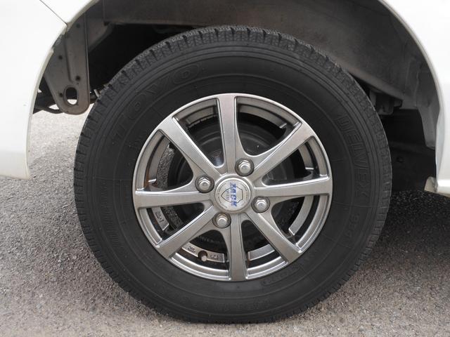 ＮＶ１００クリッパーバン ＧＸ　４ＷＤ　４速ＡＴ　キーレス　衝突軽減ブレーキ　純正ナビ　フルセグＴＶ　ＣＤ　ブルートゥース　バックカメラ　ＥＴＣ　ナビ連動ドライブレコーダー　社外アルミ　電動格納ドアミラー（28枚目）