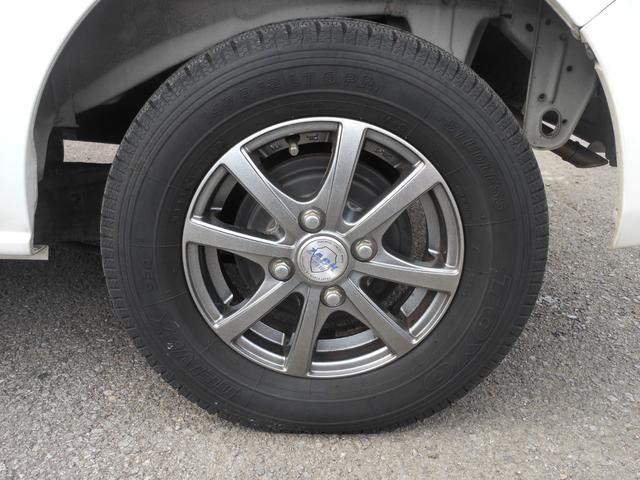 ＮＶ１００クリッパーバン ＧＸ　４ＷＤ　４速ＡＴ　キーレス　衝突軽減ブレーキ　純正ナビ　フルセグＴＶ　ＣＤ　ブルートゥース　バックカメラ　ＥＴＣ　ナビ連動ドライブレコーダー　社外アルミ　電動格納ドアミラー（29枚目）