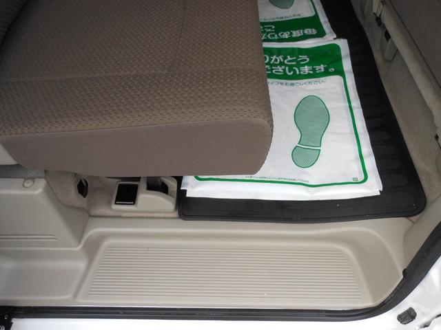 ＮＶ１００クリッパーバン ＧＸ　４ＷＤ　４速ＡＴ　キーレス　衝突軽減ブレーキ　純正ナビ　フルセグＴＶ　ＣＤ　ブルートゥース　バックカメラ　ＥＴＣ　ナビ連動ドライブレコーダー　社外アルミ　電動格納ドアミラー（41枚目）