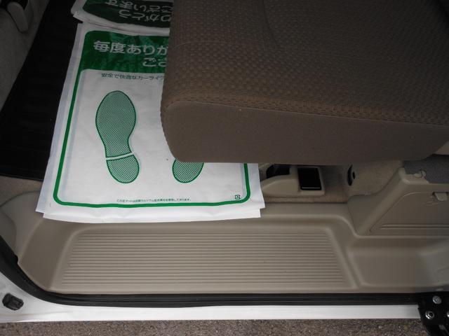 ＮＶ１００クリッパーバン ＧＸ　４ＷＤ　４速ＡＴ　キーレス　衝突軽減ブレーキ　純正ナビ　フルセグＴＶ　ＣＤ　ブルートゥース　バックカメラ　ＥＴＣ　ナビ連動ドライブレコーダー　社外アルミ　電動格納ドアミラー（57枚目）