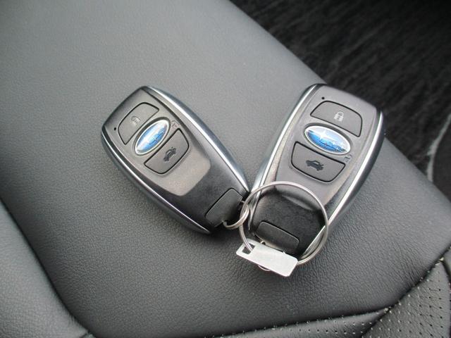 インプレッサスポーツ ２．０ｉ－Ｓアイサイト　禁煙車／純８型ナビフルセグ／Ｂカメラ／ＢＴ／スマキ－／ナビ連動ＥＴＣ２．０／レ－ダ－Ｃ／アイサイト／ｉ－ＳＴＯＰ／ＢＳＭ／黒本革Ｓ／前席パワ－＆Ｓヒ－タ－／前後ドラレコ／ＬＥＤ／Ｒフォグ／純１８ＡＷ（21枚目）