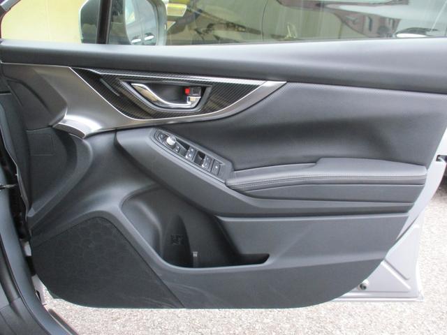 インプレッサスポーツ ２．０ｉ－Ｓアイサイト　禁煙車／純８型ナビフルセグ／Ｂカメラ／ＢＴ／スマキ－／ナビ連動ＥＴＣ２．０／レ－ダ－Ｃ／アイサイト／ｉ－ＳＴＯＰ／ＢＳＭ／黒本革Ｓ／前席パワ－＆Ｓヒ－タ－／前後ドラレコ／ＬＥＤ／Ｒフォグ／純１８ＡＷ（42枚目）