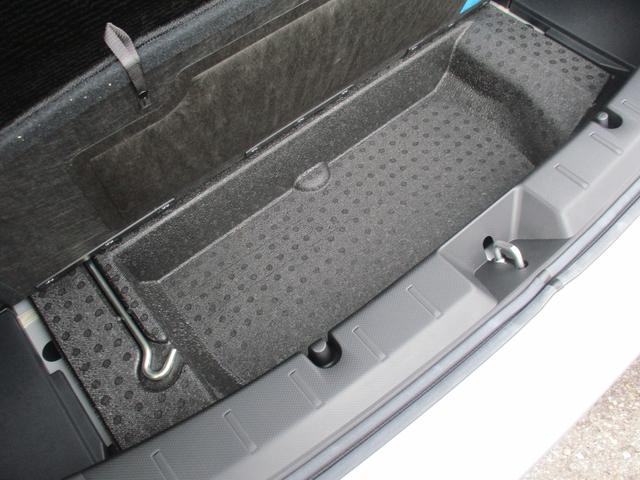 インプレッサスポーツ ２．０ｉ－Ｓアイサイト　禁煙車／純８型ナビフルセグ／Ｂカメラ／ＢＴ／スマキ－／ナビ連動ＥＴＣ２．０／レ－ダ－Ｃ／アイサイト／ｉ－ＳＴＯＰ／ＢＳＭ／黒本革Ｓ／前席パワ－＆Ｓヒ－タ－／前後ドラレコ／ＬＥＤ／Ｒフォグ／純１８ＡＷ（56枚目）