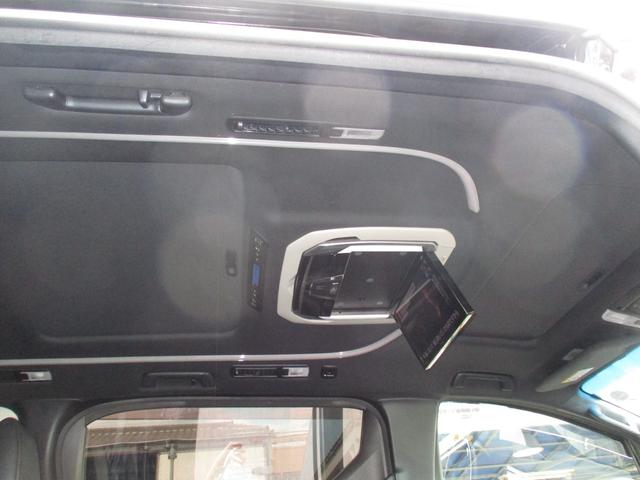 ヴェルファイア 2.5Z Aエディション ゴールデンアイズ Wサンルーフ/ALPINE11型ナビフルセグ/Bカメラ/12.8型後席フリップダウン/両自動&パワ-バックドア/スマキ-/ETC/クルコン/専用アルカンタ-ラHレザ-S/N席&2列目オットマン/LED(5枚目)