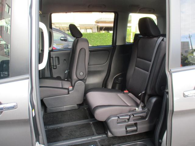 セレナ e-パワー ハイウェイスターV 後期型/禁煙/純10型ナビフルセグ/アラウンドビュ-/11型後席フリップダウン/Pアシスト/両ハンズフリ-自動ドア/プロパイロット/エマブレ/セ-フティB/スマキ-/ETC2.0/ドラレコ/LED/(43枚目)