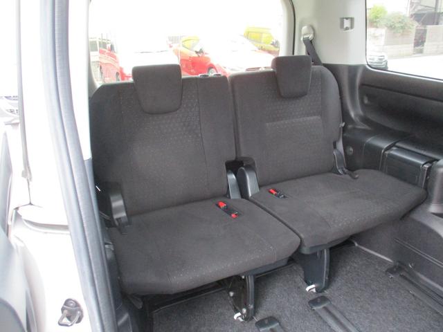 ノア ハイブリッドＧ　１オ－ナ－／禁煙車／セ－フティセンス／９型ナビフルセグ／Ｂカメラ／１２．８型後席フリップダウンＭ／両自動ドア／スマ－トキ－／ＥＴＣ／クルコン／前席Ｓヒ－タ－／Ｗオ－トＡＣ／ＬＥＤ／ＴＲＤＦ＆Ｒエアロ／（44枚目）