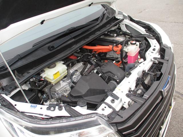 ノア ハイブリッドＧ　１オ－ナ－／禁煙車／セ－フティセンス／９型ナビフルセグ／Ｂカメラ／１２．８型後席フリップダウンＭ／両自動ドア／スマ－トキ－／ＥＴＣ／クルコン／前席Ｓヒ－タ－／Ｗオ－トＡＣ／ＬＥＤ／ＴＲＤＦ＆Ｒエアロ／（75枚目）