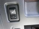 カスタムＴ　セーフティプラスエディション　全方位モニター　ナビ　フルセグＴＶ　ＤＶＤ　ブルートゥース　ＥＴＣ　両側電動スライド　クルーズコントロール　シートヒーター　ＬＥＤオートライト　フォグ　純正１５インチアルミ　オートエアコン　スマートキ（72枚目）