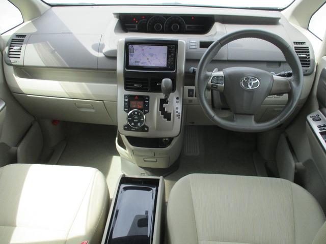 Si レイッシュ ワンセグ メモリーナビ DVD再生 ETC 両側電動スライド HIDヘッドライト ウオークスルー 乗車定員8人 3列シート ワンオーナー フルエアロ 記録簿(42枚目)