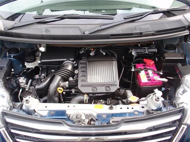 ルーミー カスタムＧ－Ｔ　助手席エアバック　点検記録簿　アルミホイール　ナビ＆ＴＶ　エアバッグ　オートエアコン　ＡＢＳ　パワーウィンドウ　パワステ　メモリーナビ　バックビューモニター　フルセグ地デジＴＶ（3枚目）
