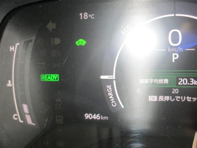 シエンタ ハイブリッドＺ　ＴＳＳ　エアバック　キーレスエントリー　ナビＴＶ　イモビライザー　バックモニター　ＬＥＤヘッドライト　ＥＴＣ車載器　横滑り防止　スマートキー　オートエアコン　サイドエアバッグ　ＷＳＲＳ　３列シート（7枚目）