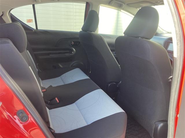 アクア Ｓ　キーレスエントリ　フルセグ地デジ　ナビ＆ＴＶ　オートエアコン　デュアルエアバック　ＥＳＣ　Ｂカメラ　パワーウィンドウ　ＡＵＸ端子　ＥＴＣ　ＤＶＤ再生可能　ＳＲＳ　パワーステアリング　ＡＢＳ（30枚目）