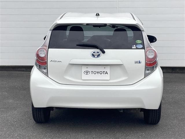 アクア S スマートキープッシュスタート キーレスエントリ フルセグ地デジ ナビ&TV オートエアコン デュアルエアバック ESC パワーウィンドウ ETC DVD再生可能 SRS パワーステアリング ABS(8枚目)