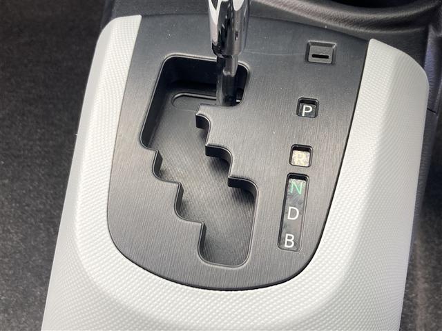 アクア S スマートキープッシュスタート キーレスエントリ フルセグ地デジ ナビ&TV オートエアコン デュアルエアバック ESC パワーウィンドウ ETC DVD再生可能 SRS パワーステアリング ABS(33枚目)