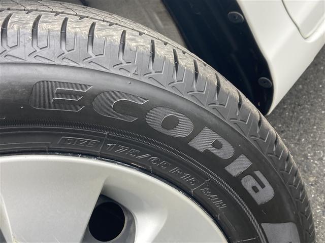 アクア S スマートキープッシュスタート キーレスエントリ フルセグ地デジ ナビ&TV オートエアコン デュアルエアバック ESC パワーウィンドウ ETC DVD再生可能 SRS パワーステアリング ABS(40枚目)