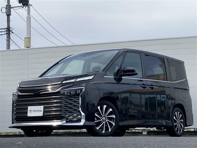 ヴォクシー ハイブリッドＳ－Ｚ　パワーウィンドウ　ＤＶＤ再生機能　インテリキー　横滑防止装置　地デジＴＶ　アクティブクルーズコントロール　１オナ　フルオートエアコン　リアカメラ　エアバッグ　ＡＢＳ　１００Ｖ充電　ナビＴＶ　ＷＡＣ（7枚目）