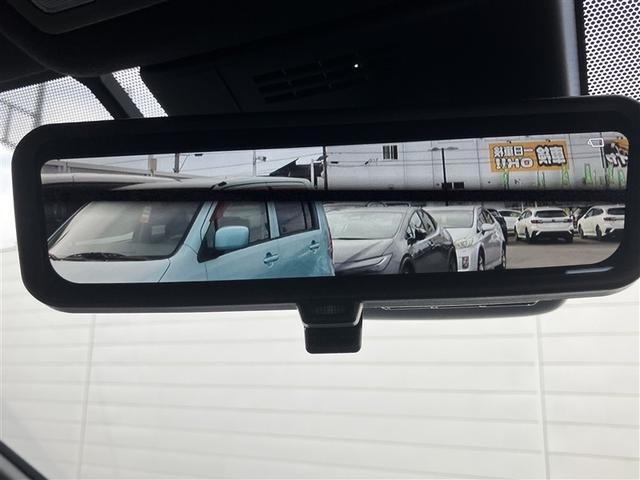 ヴォクシー ハイブリッドＳ－Ｚ　パワーウィンドウ　ＤＶＤ再生機能　インテリキー　横滑防止装置　地デジＴＶ　アクティブクルーズコントロール　１オナ　フルオートエアコン　リアカメラ　エアバッグ　ＡＢＳ　１００Ｖ充電　ナビＴＶ　ＷＡＣ（37枚目）