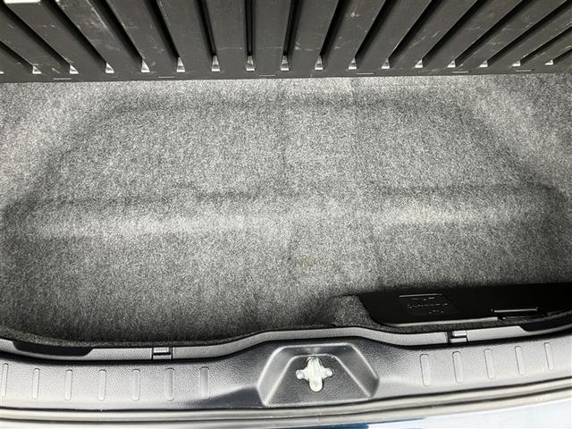 ノア Ｓｉ　ダブルバイビーＩＩＩ　バックＭ　両側オートスライドドア　イモビライザー　プリクラッシュＳ　ＬＥＤヘッドライト　リアエアコン　キーレス　エアバッグ　オートエアコン　デュアルエアバック　１オーナー　アルミホイール　ＡＢＳ（26枚目）