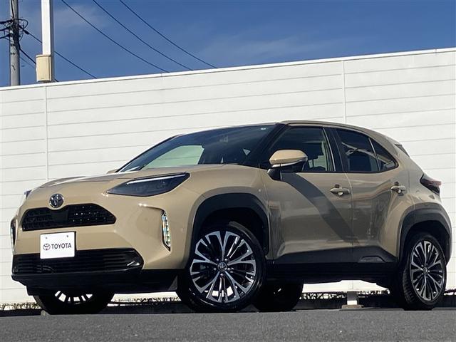 ヤリスクロス Ｚ　バックモニタ　横滑り防止システム　ナビ＆ＴＶ　イモビ　カーテンエアバッグ　クルーズＣ　エアコン　スマートキ－　アルミ　地デジ　キーフリー　パワステ　ダブルエアバック　ＬＥＤヘット　エアバッグ　ＡＢＳ（2枚目）