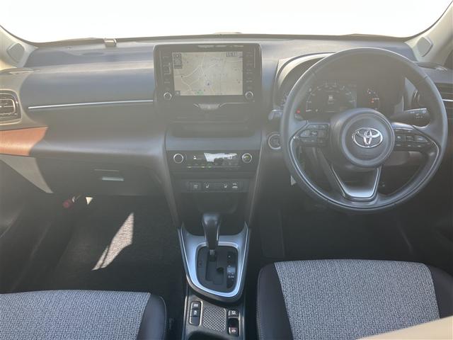 ヤリスクロス Ｚ　バックモニタ　横滑り防止システム　ナビ＆ＴＶ　イモビ　カーテンエアバッグ　クルーズＣ　エアコン　スマートキ－　アルミ　地デジ　キーフリー　パワステ　ダブルエアバック　ＬＥＤヘット　エアバッグ　ＡＢＳ（15枚目）