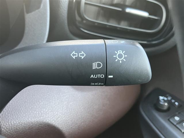 ヤリスクロス Ｚ　バックモニタ　横滑り防止システム　ナビ＆ＴＶ　イモビ　カーテンエアバッグ　クルーズＣ　エアコン　スマートキ－　アルミ　地デジ　キーフリー　パワステ　ダブルエアバック　ＬＥＤヘット　エアバッグ　ＡＢＳ（36枚目）