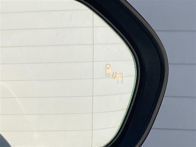 カムリ Ｇ　ＥＳＣ　リヤカメラ　パワーウィンドウ　オ－トエアコン　パワステ　地デジ　エアバッグ　ＬＥＤヘットライト　ＡＢＳ　スマートキープッシュスタート　ＥＴＣ車載器　ドラレコ付き　ＴＶナビ　キーフリー　アルミ（18枚目）