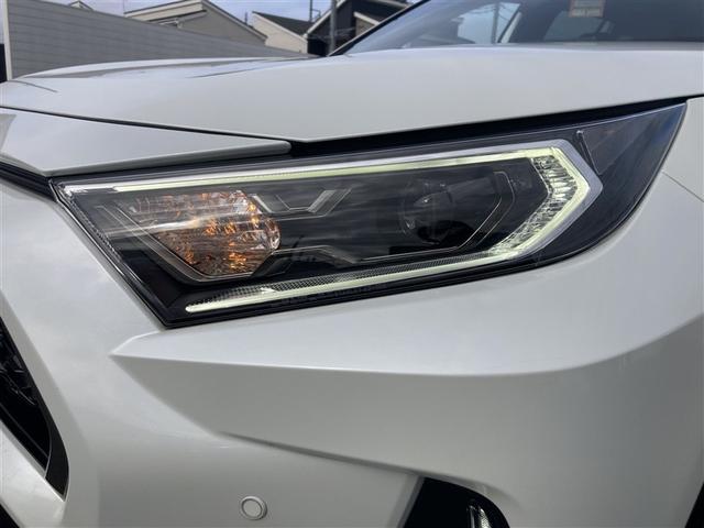 ＲＡＶ４　ＰＨＶ Ｇ　ＥＴＣ　メモリーナビ　バックカメラ　ドライブレコーダー　ＡＷ　４ＷＤ　記録簿　フルセグＴＶ　プリクラッシュセーフティ（11枚目）