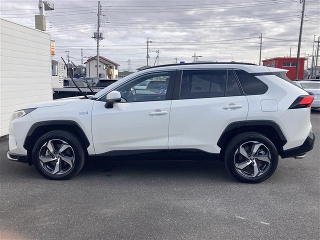 ＲＡＶ４　ＰＨＶ Ｇ　ＥＴＣ　メモリーナビ　バックカメラ　ドライブレコーダー　ＡＷ　４ＷＤ　記録簿　フルセグＴＶ　プリクラッシュセーフティ（17枚目）