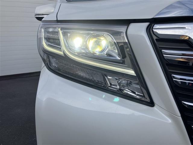 アルファードハイブリッド G TSS オートクルーズ ナビTV サンル-フ 地デジ AC100 盗難防止装置 AW LEDヘッド 4wd キーレス Wエアコン DVD再生機能 ABS エアバッグ ドラレコ 3列シート ETC(4枚目)