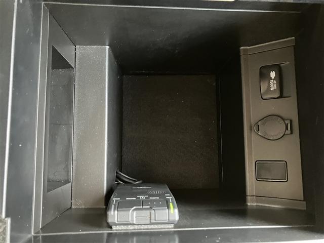 アルファードハイブリッド G TSS オートクルーズ ナビTV サンル-フ 地デジ AC100 盗難防止装置 AW LEDヘッド 4wd キーレス Wエアコン DVD再生機能 ABS エアバッグ ドラレコ 3列シート ETC(35枚目)