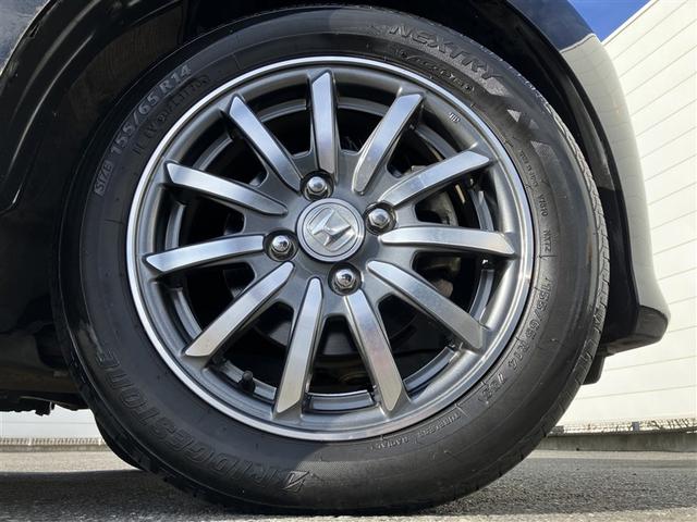 Ｎ－ＷＧＮカスタム Ｇ・ターボパッケージ　衝突被害軽減装置　盗難防止装置　リヤカメラ　オートエアコン　スマートキー　カーテンエアバック　横滑り防止　ＰＳ　アルミ　ＡＢＳ　ナビＴＶ　キーレス　ワンセグＴＶ　フルタイム４ＷＤ　メモリーインターナビ（8枚目）