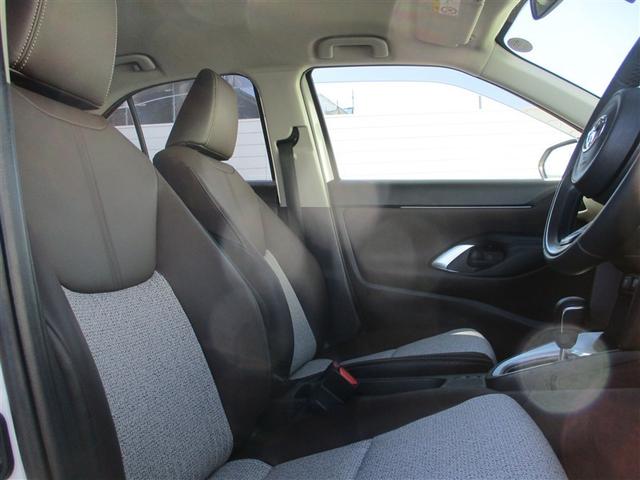 ヤリスクロス ハイブリッドＺ　ドライブレコーダ　インテリジェントキー　アルミホイル　ＬＥＤライト　リアカメラ　ナビ　クルーズコントロール　横滑り防止システム　メモリーナビゲーション　電動シ－ト　パワステ　オートエアコン　キーフリー（17枚目）