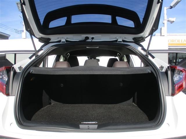 Ｃ－ＨＲ Ｇ　ハーフ革　ＴＳＳ　ＤＶＤ再生可　バックモニタ　イモビライザー　ナビ＆ＴＶ　キーフリーシステム　横滑り防止機能　クルーズＣ　エアバッグ　サイドカーテンエアバック　アルミ　フルオートエアコン　メモリ－ナビ（25枚目）