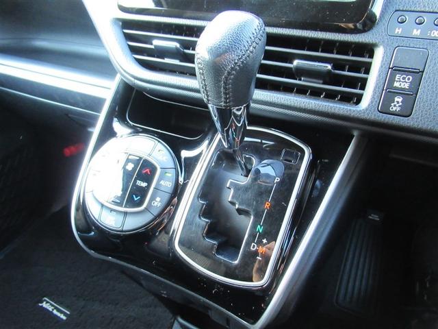 ヴォクシー ＺＳ　煌　地上デジタル　ＴＳＳ　両側パワードア　アイドリングストップ車　パワーウィンド　横滑防止　ＤＶＤ可　盗難防止装置　スマートエントリー　Ｂカメラ　ＡＵＸ　ＬＥＤヘッドライト　メモリーナビ　３列シート　ＡＷ（26枚目）