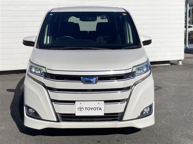 ノア ハイブリッドＧ　Ｒカメラ　スマートキー＆プッシュスタート　ＬＥＤへッドライト　地デジ　イモビライザー　記録簿有　パワーウインドウ　アルミ　エアバッグ　横滑り防止　ＤＶＤ再生機能　パワステ　ナビＴＶ　ドライブレコーダー（13枚目）