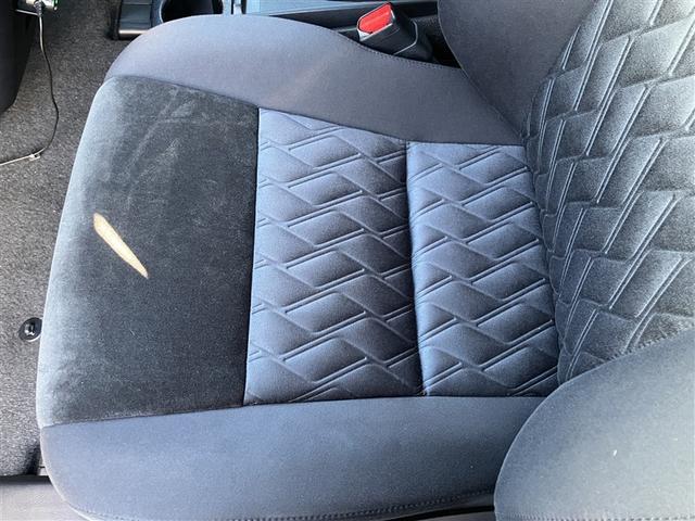 アルファード ２．５Ｓ　両側電動パワースライドドア　サンル－フ　Ｗエアコン　フルオートエアコン　盗難防止システム　横滑り防止　ＡＷ　クルーズＣ　パワーステアリング　メモリナビ　点検記録簿　ＬＥＤランプ　メディアプレイヤー接続（18枚目）