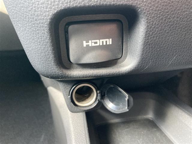 ノア ハイブリッドＳ－Ｚ　スマートキ　助手席エアバッグ　クルコン　ＥＴＣ車載器　ＤＶＤ　ＬＥＤライト　メモリーナビ　パワステ　メディアプレイヤー接続　３列シート　Ｗエアコン　エアコン　横滑防止装置　ナビ＆ＴＶ　アルミホイール（32枚目）