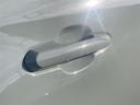 ドアハンドルについいたカバーはコーティング剥がれ、劣化の為、取り外しをしました　現状での販売となります