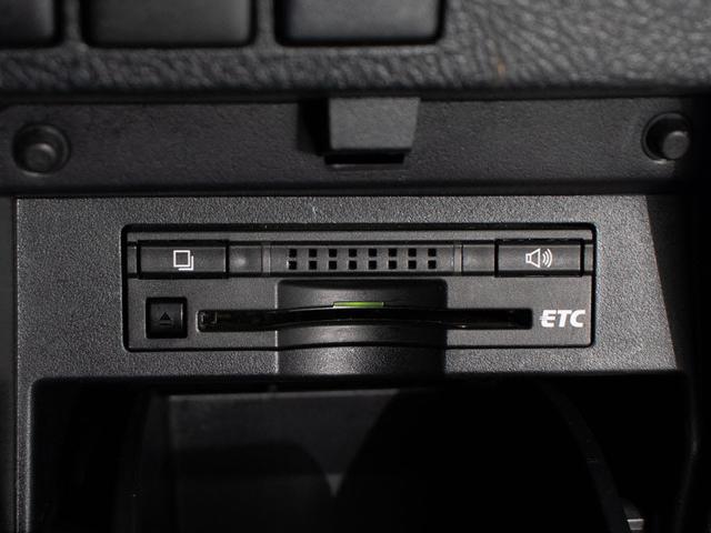 2.5S モデリスタグリル&フルエアロ/19インチアルミホイール/ALPINEBIG-X10型ナビ/ALPINE後席モニター/両側電動スライドドア/社外マフラー/フロント&バックカメラ(20枚目)