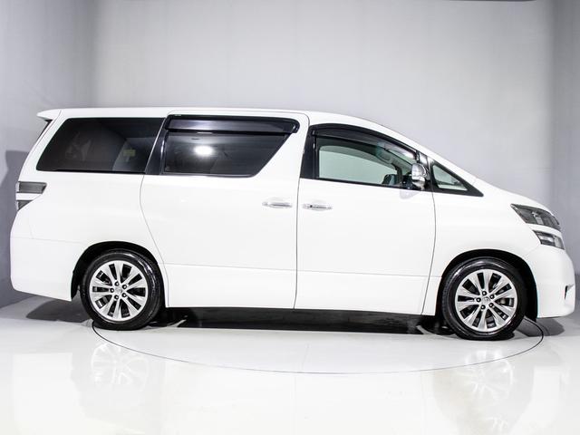 3.5Z プラチナセレクションII タイプゴールド 特別仕様車/ワンオーナー車/後席モニター/両側自動ドア/パワーバックドア/ALPINE BIG-Xナビ/バックカメラ/フルセグ/ETC/クルーズコントロール/クリアランスソナー/HIDヘッドライト/(26枚目)