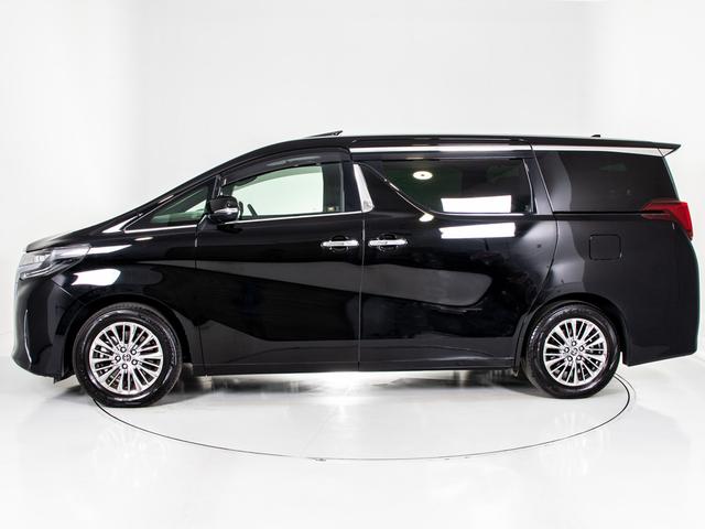 3.5エグゼクティブラウンジ 禁煙車/ワンオーナー車/現行型/冷暖房黒本革/サンルーフ/純正SDナビ/Blu-ray再生/後席モニター/パノラミックビュー/両側自動ドア/パワーバックドア/レーダークルーズ/プリクラッシュ/LTA/(10枚目)
