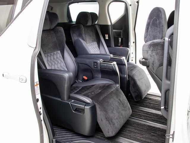 2.5S Cパッケージ (禁煙車)(黒ハーフレザー)(エグゼクティブシート)(純正10インチSDナビ)後席モニター/バックカメラ/両側自動ドア/パワーバックドア/クルーズコントロール/クリアランスソナー/社外19インチアルミ(25枚目)