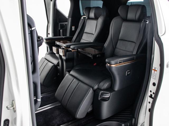 3.5エグゼクティブラウンジ (整備記録簿有)(禁煙車)(黒本革エグゼクティブシート)((サンルーフ)(JBLサウンドシステム)(後席モニター)(360°パノラミックビューモニター)全車追従レーダークルーズ/プリクラッシュ(29枚目)