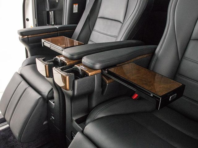 3.5エグゼクティブラウンジ (整備記録簿有)(禁煙車)(黒本革エグゼクティブシート)((サンルーフ)(JBLサウンドシステム)(後席モニター)(360°パノラミックビューモニター)全車追従レーダークルーズ/プリクラッシュ(31枚目)