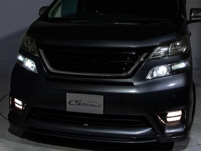 ヴェルファイア ２．４Ｚ　プラチナセレクションＩＩ　（禁煙車）（点検記録簿８枚）（特別仕様車）（黒革調シートカバー）後席モニター／両側電動スライドドア／パワーバックドア／クルーズコントロール／社外１７インチホイール／クリアランスソナー／バックカメラ（11枚目）